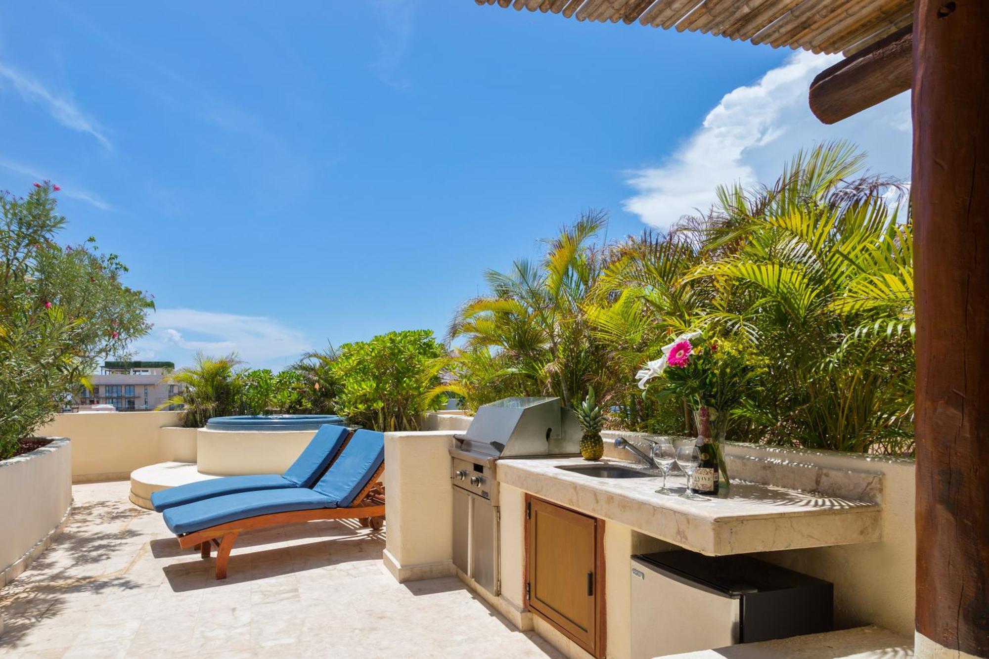 Porto Playa Condo Hotel And Beach Club Playa del Carmen Exteriör bild